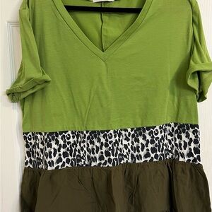 Misslook top size XL. Super cute!